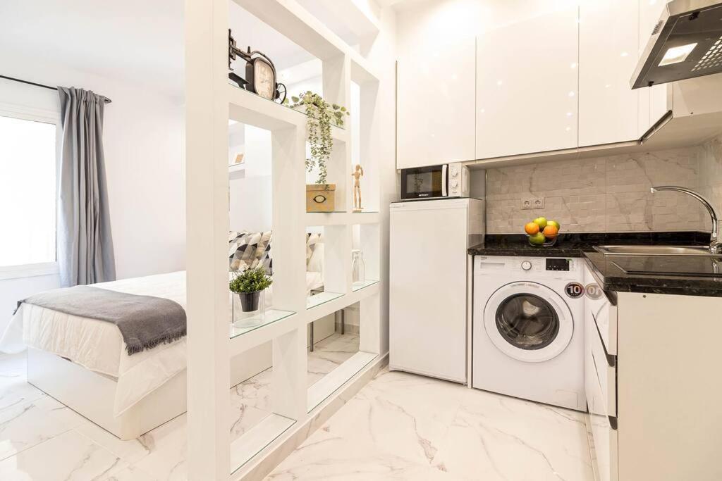 Arriola B Freshapartments มาลากา ภายนอก รูปภาพ